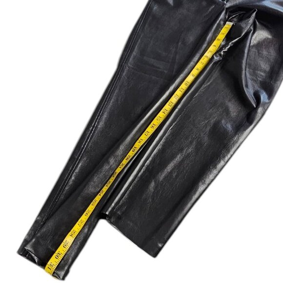 Aritzia Babaton Command Pant, Black, Vegan Leather, Straight Leg, Mobwife Size 6 - Picture 5 of 9